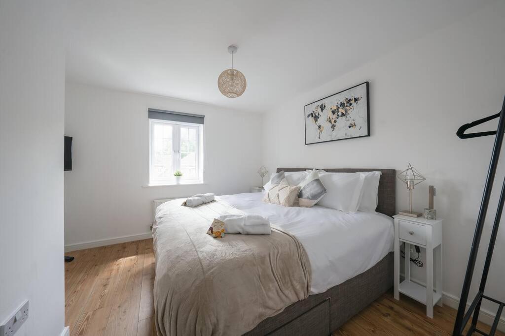 Stylish 2-Bed Home - For Company Contractor And Leisure Stays - Nec, Airport, Hs2, Contractors, Resort World Birmingham Exterior foto