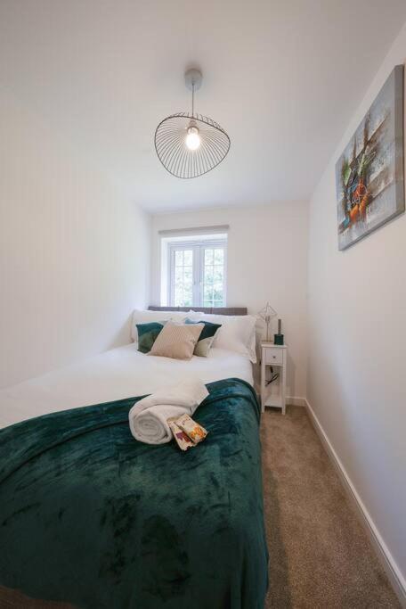 Stylish 2-Bed Home - For Company Contractor And Leisure Stays - Nec, Airport, Hs2, Contractors, Resort World Birmingham Exterior foto